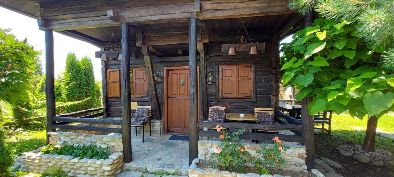 Satul Traditional Runcu  Exterior foto